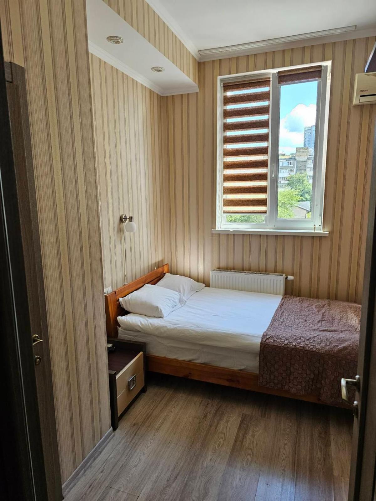 The Apartments Kiev Luaran gambar
